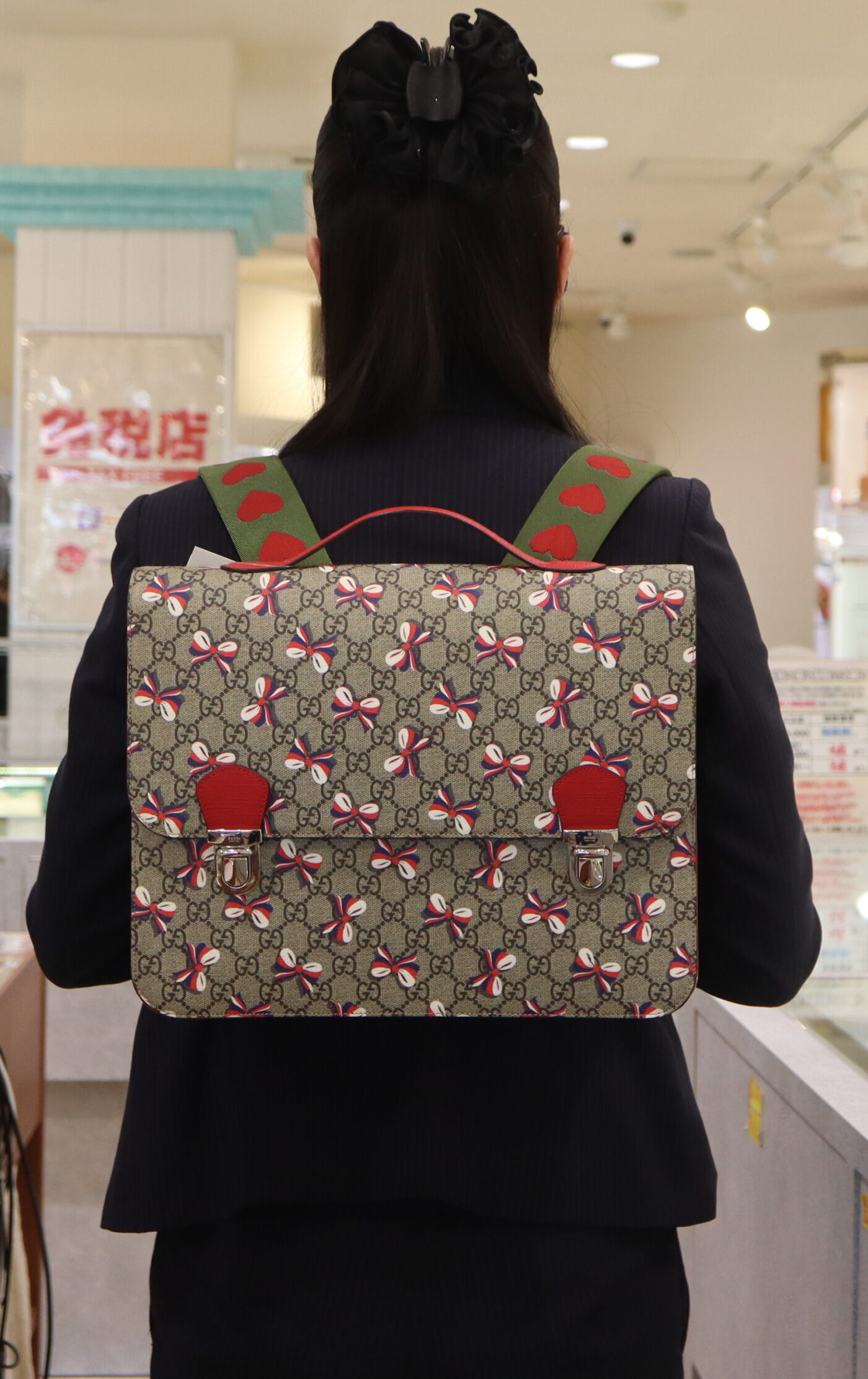GUCCI(グッチ)】キッズラインが可愛すぎ！大人が使っても変じゃない 