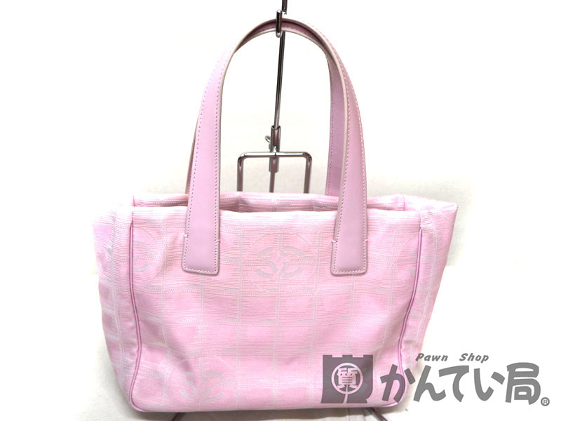小ぶりでかわいい【CHANEL】ニュートラベルライントート TPM CHANEL シャネル ニュートラベルライン トートTPM ミニ ピンク