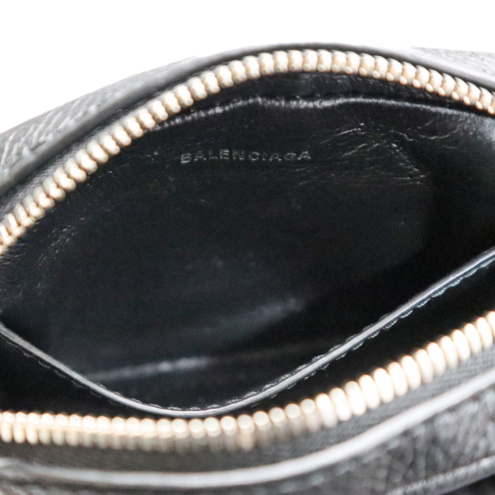 BALENCIAGA【バレンシアガ】640539 キャッシュミニポーチ CASH MINI POUCH ショルダーバッグ ブラック ホワイト ロゴ  モノトーン レザー レディース メンズ ユニセックス 小さめ コンパクト 斜め掛け かばん 鞄【中古】USED-8 質屋 かんてい局春日井店 ...