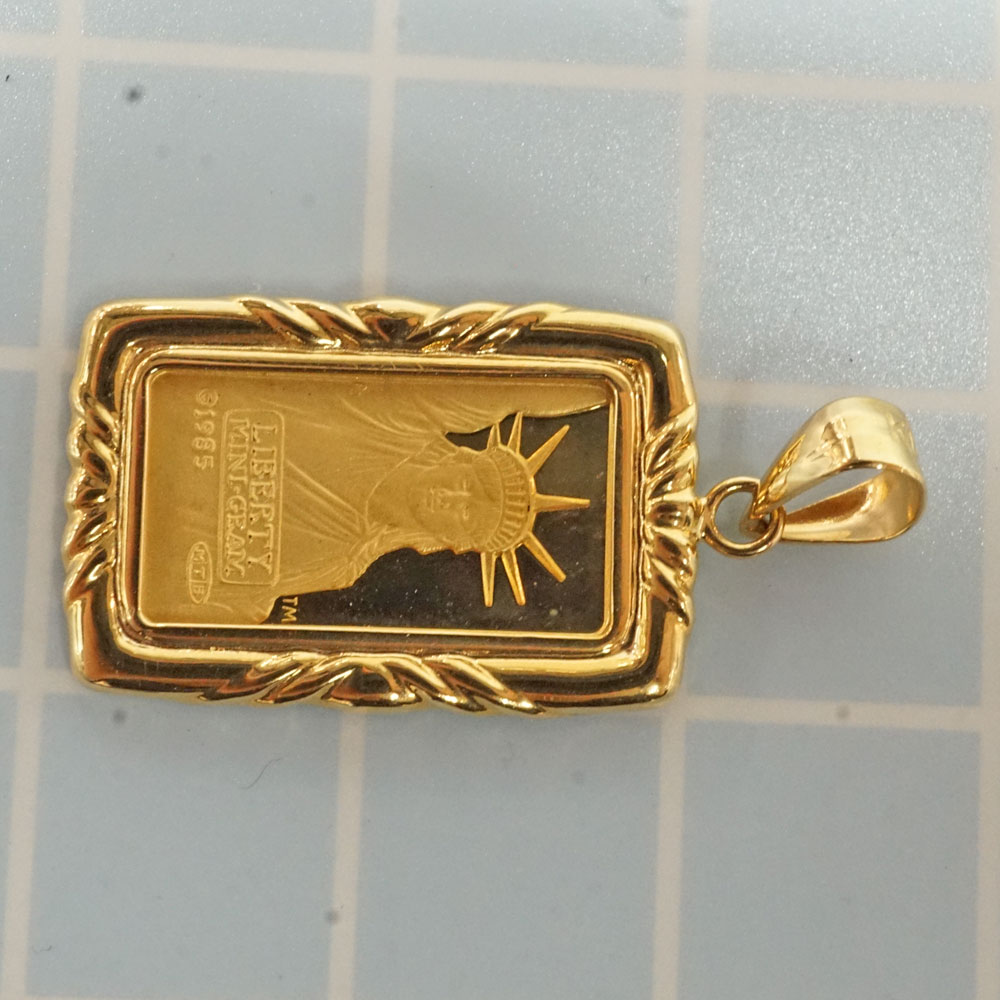 18KとK241つのペンダント 純金 K24 K18 2024 ラヴィアンローズ コイン