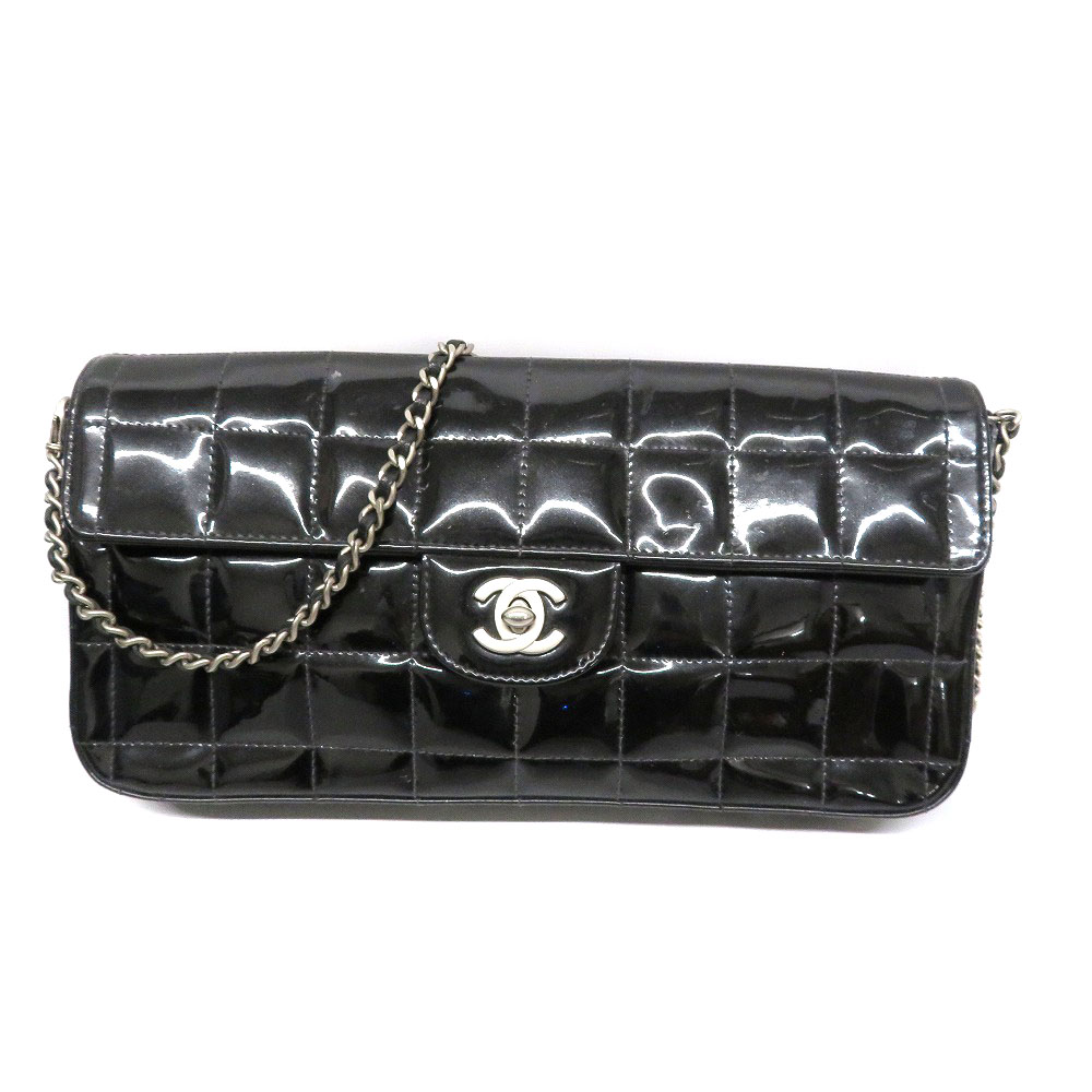 CHANEL 【シャネル】 A15316 エナメルチェーンショルダー ショルダーバッグ エナメル パテントレザー ブラック系 シルバー金具  チョコバーライン レディース 【中古】 USED-6 質屋 かんてい局細畑店 h23-604