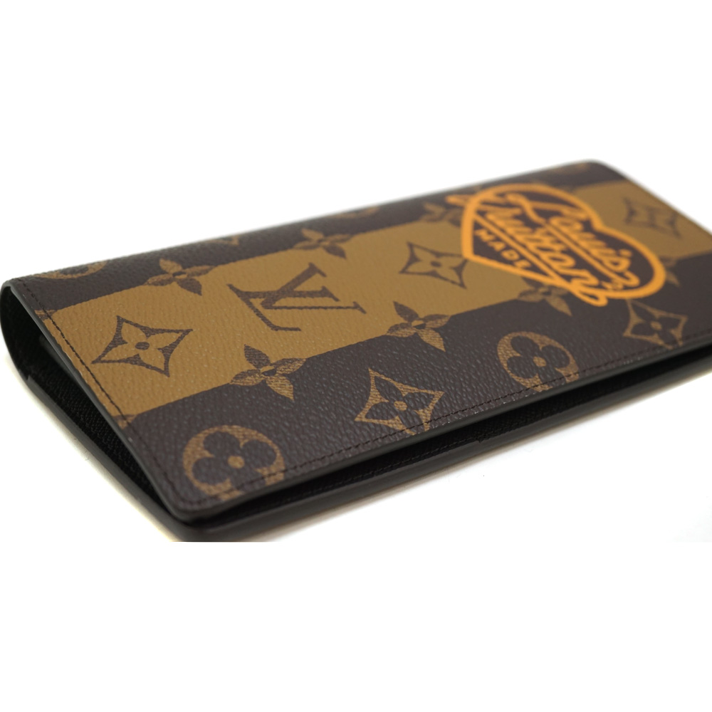 ルイヴィトン×NIGOコラボのポルトフォイユ・ブラザ長財布