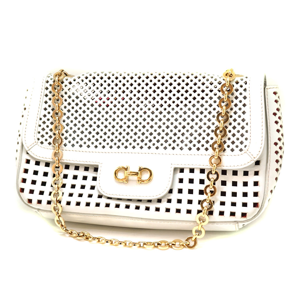 サルヴァトーレフェラガモ 2024 チェーンショルダーバッグ ガンチーニ