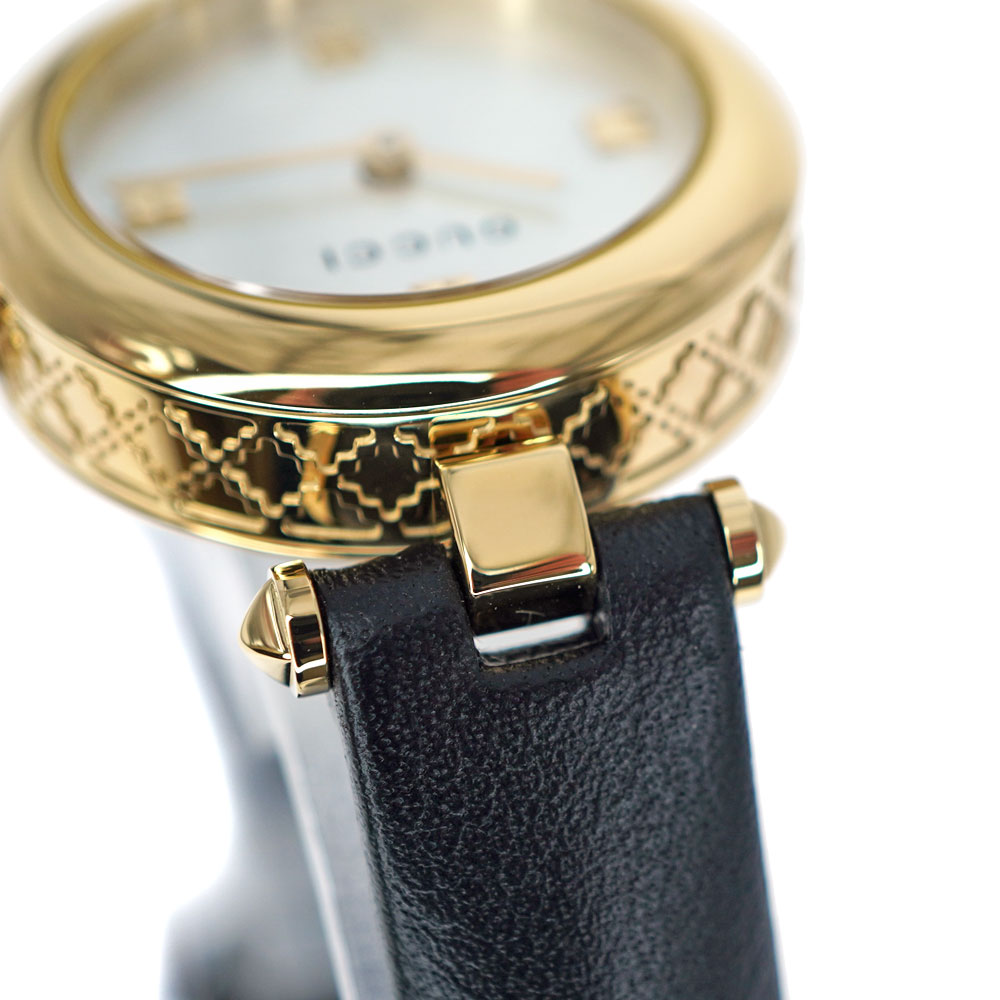 稼働 GUCCI グッチ ディアマンティッシマ 141.4 シェル文字盤 腕時計 GUCCI グッチ ディアマンティッシマ 141.4 ブラック SS/革