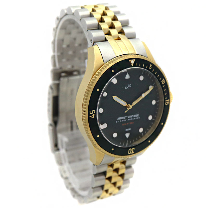 ABOUT VINTAGE DIVER 1926 クォーツ ABOUT VINTAGE DIVER 1926 クォーツ