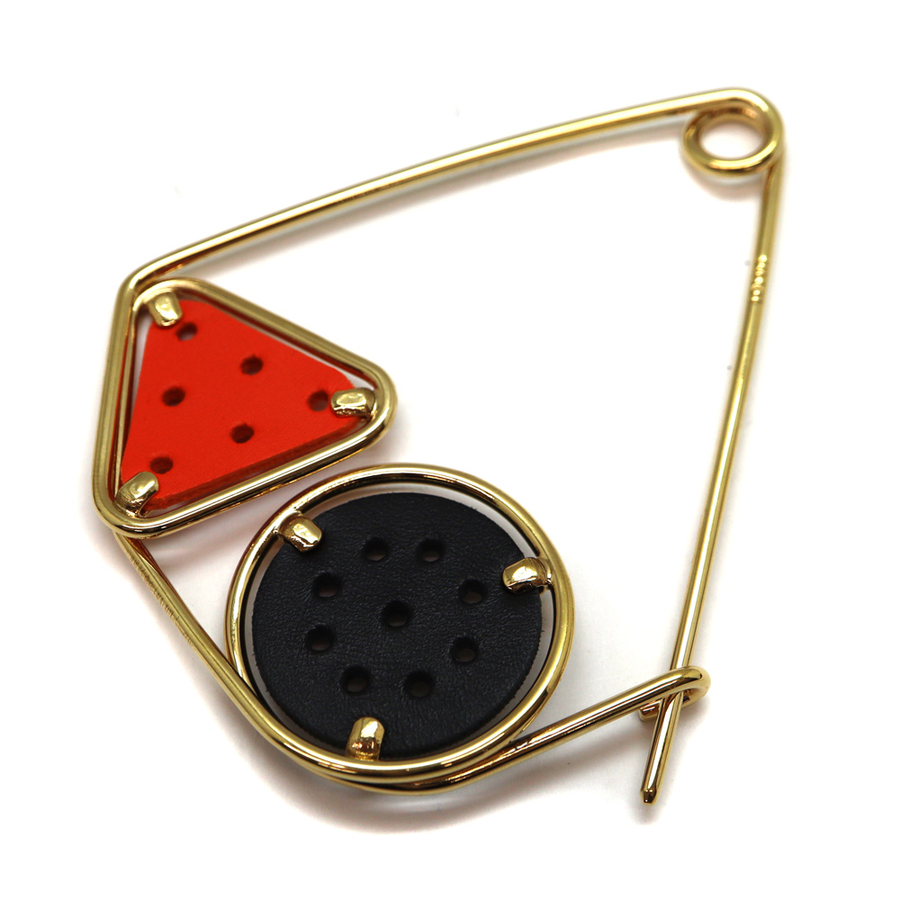 LOEWE ロエベ サボテン チャーム レザー レア 未使用品 LOEWE ロエベ サボテン チャーム レザー レア 未使用品 LOEWE ロエベ