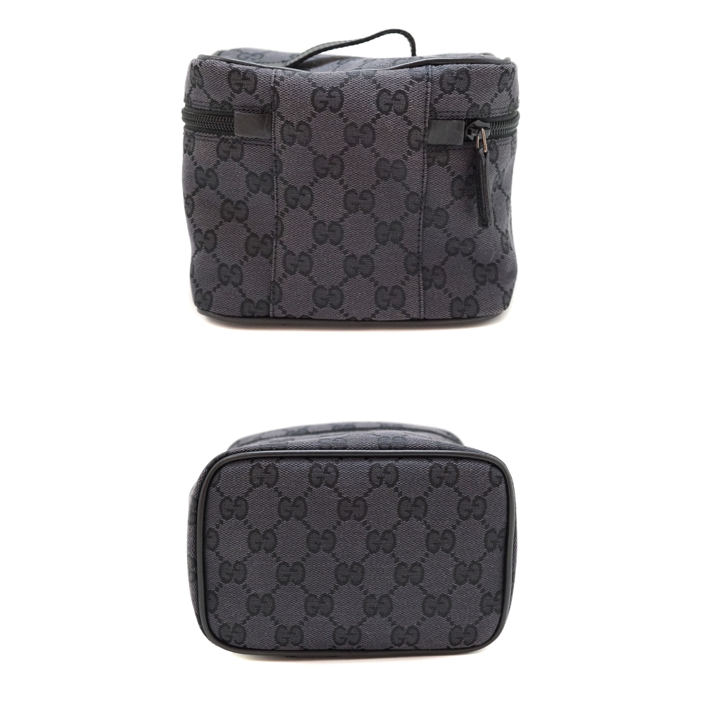 GUCCI 黒ポーチ GUCCI グッチ ポーチ 化粧ポーチ レディース メンズ GG