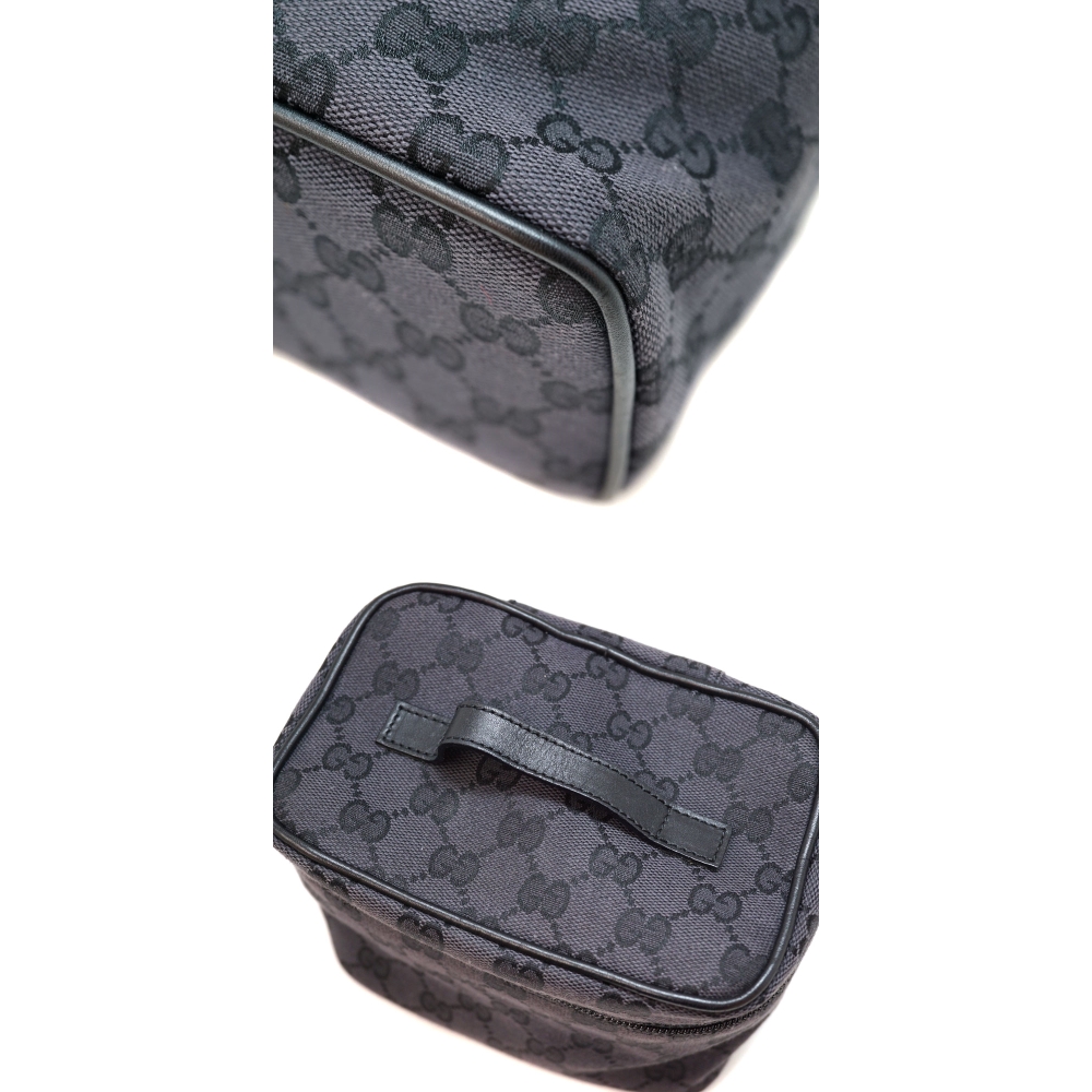 GUCCI 黒ポーチ GUCCI グッチ ポーチ 化粧ポーチ レディース メンズ GG