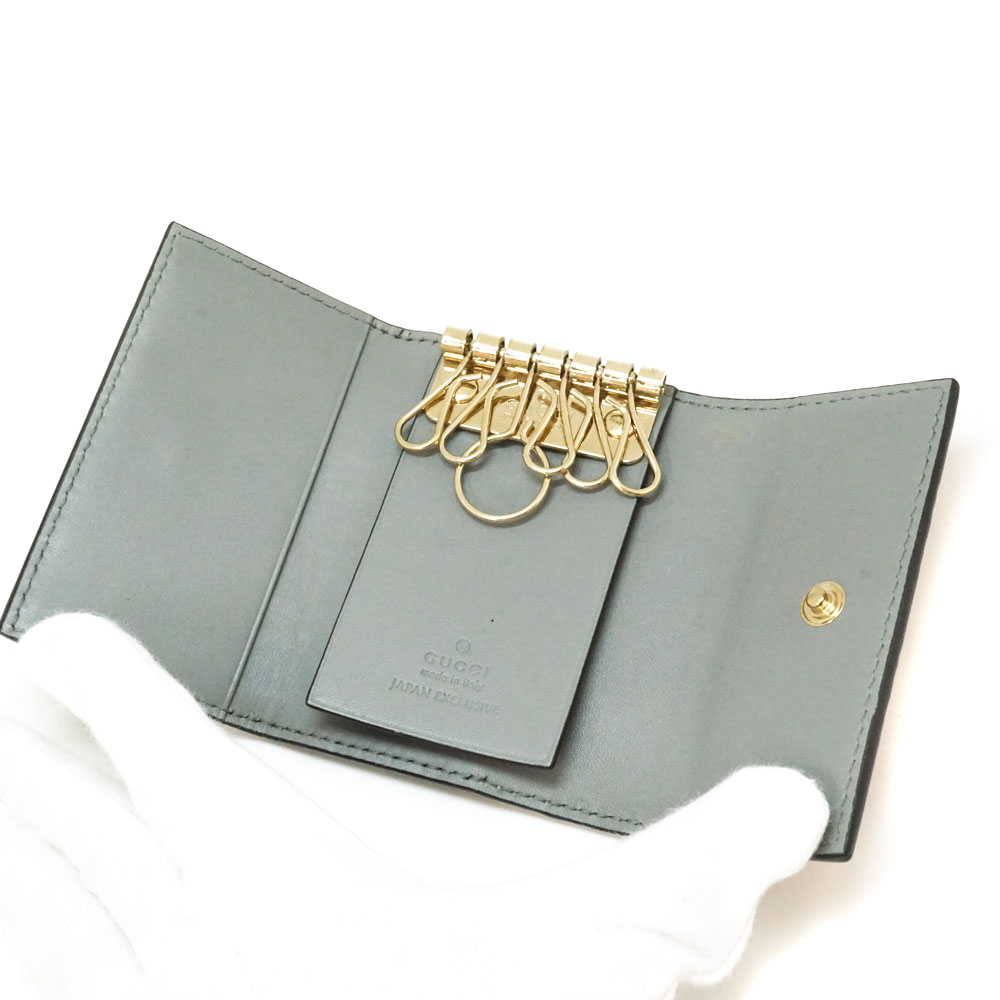 未使用級✨付属品あり❣️GUCCI グッチ　キーケース　6連　エナメル　GG 総柄 GUCCI グッチ シグネチャー 6本キーケース リボン付き GG柄
