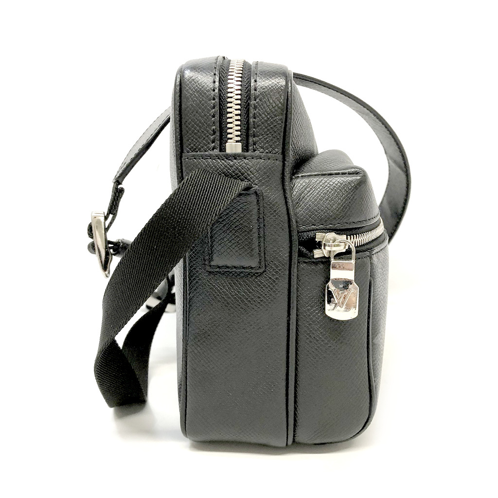 ルイヴィトン モノグラム アウトドア･メッセンジャー  M30233【Aランク】(中古) LOUIS VUITTON】ルイヴィトン『タイガラマ アウトドア メッセンジャー