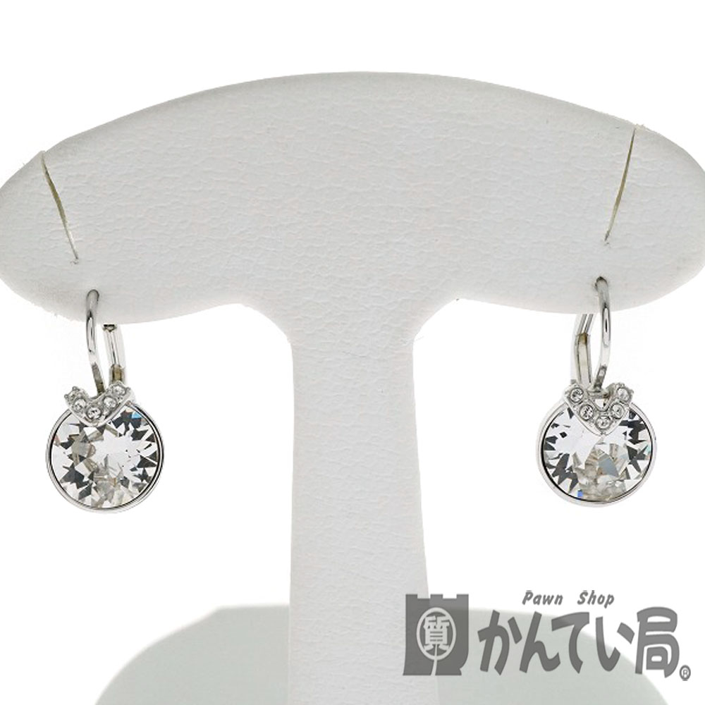 新品未使用品【スワロフスキー】 Swarovski Stella 星型ピアス