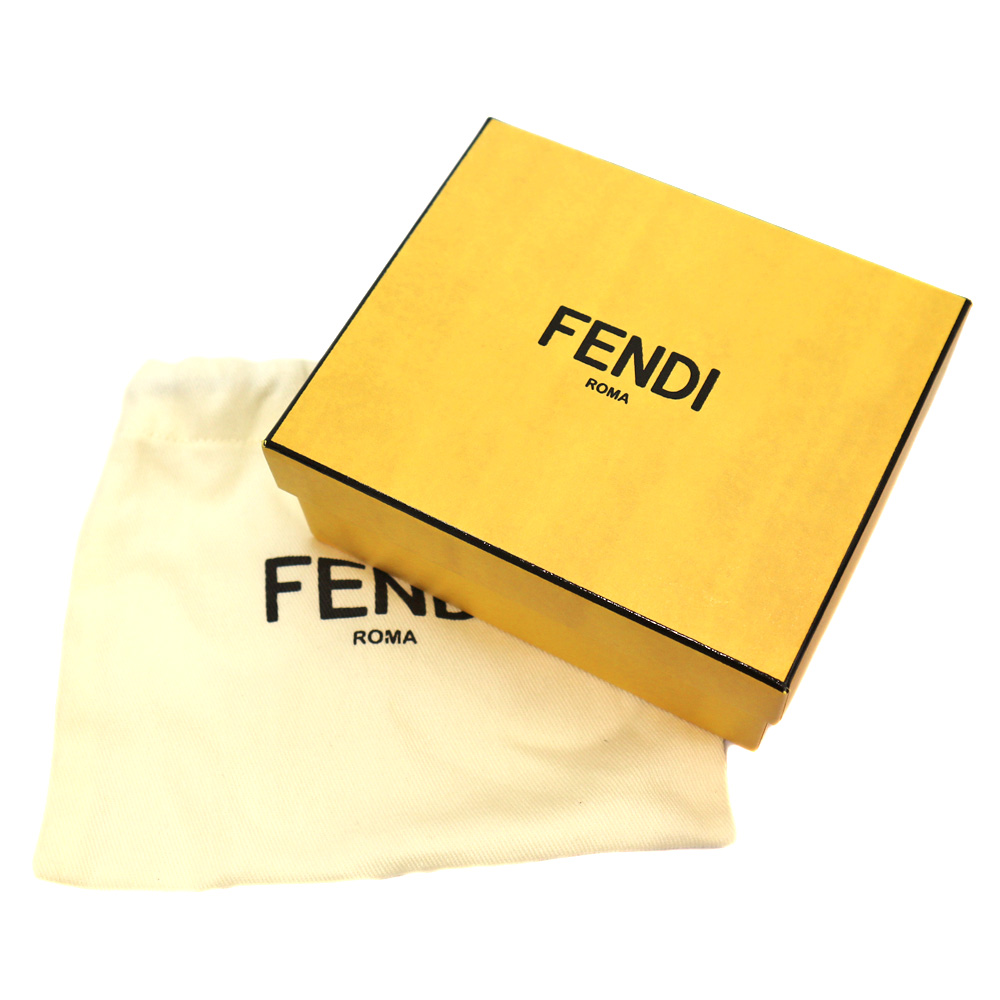 質屋かんてい局オンラインショップ / フェンディ Fendi 7AR957 イヤホンケース FF ズッカ柄【中古】