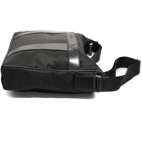 Salvatore Ferragamo AU-24 5036 ショルダーバッグ Salvatore Ferragamo AU-24 5036 ショルダーバッグ - メルカリ