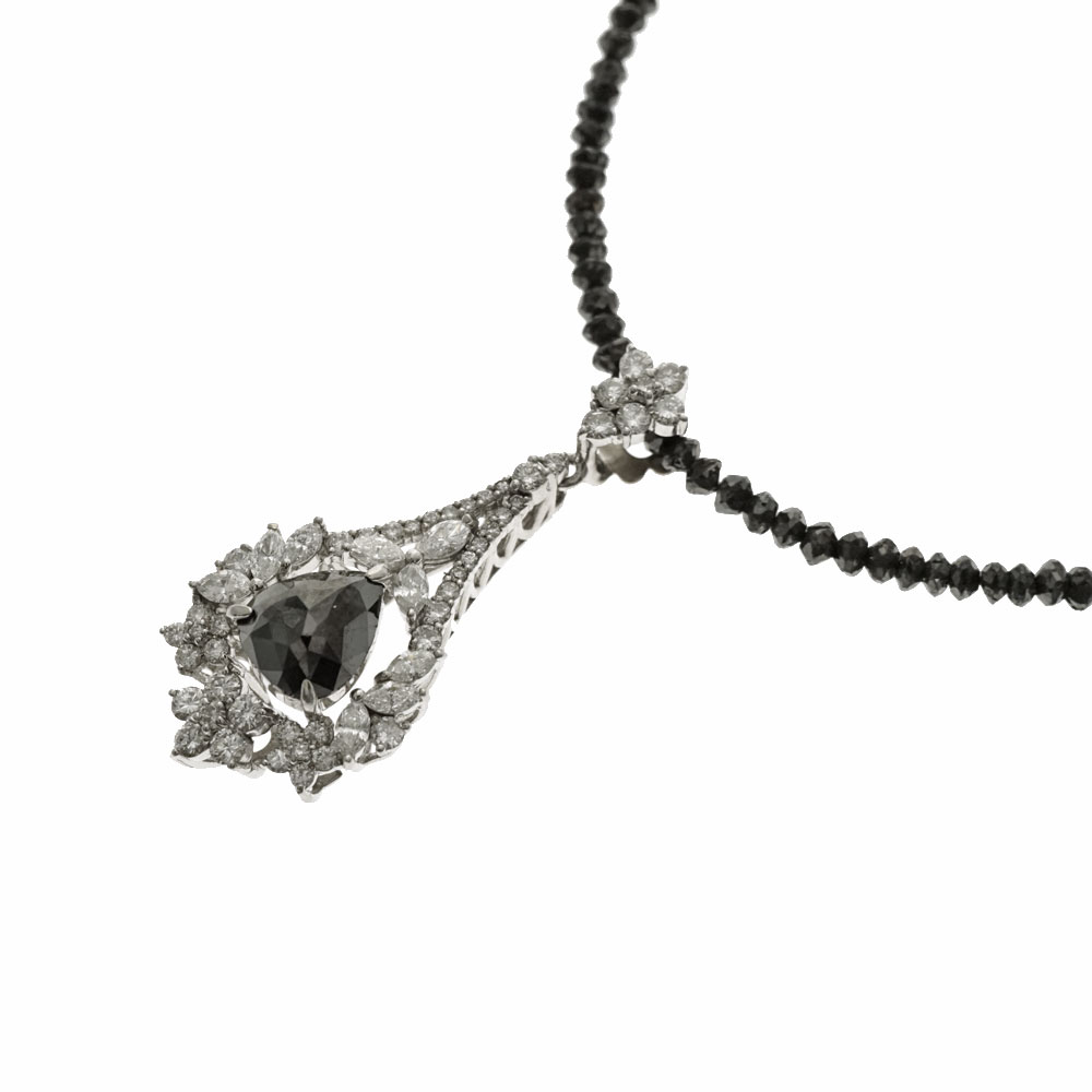 ブラックダイヤモンド1.00ctシルバーネックレス