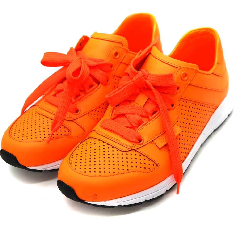 GUCCIスニーカー　GG柄ハイカット　7+ オレンジ GUCCI（スニーカー ・ オレンジ/橙色系）のフリマアイテム一覧