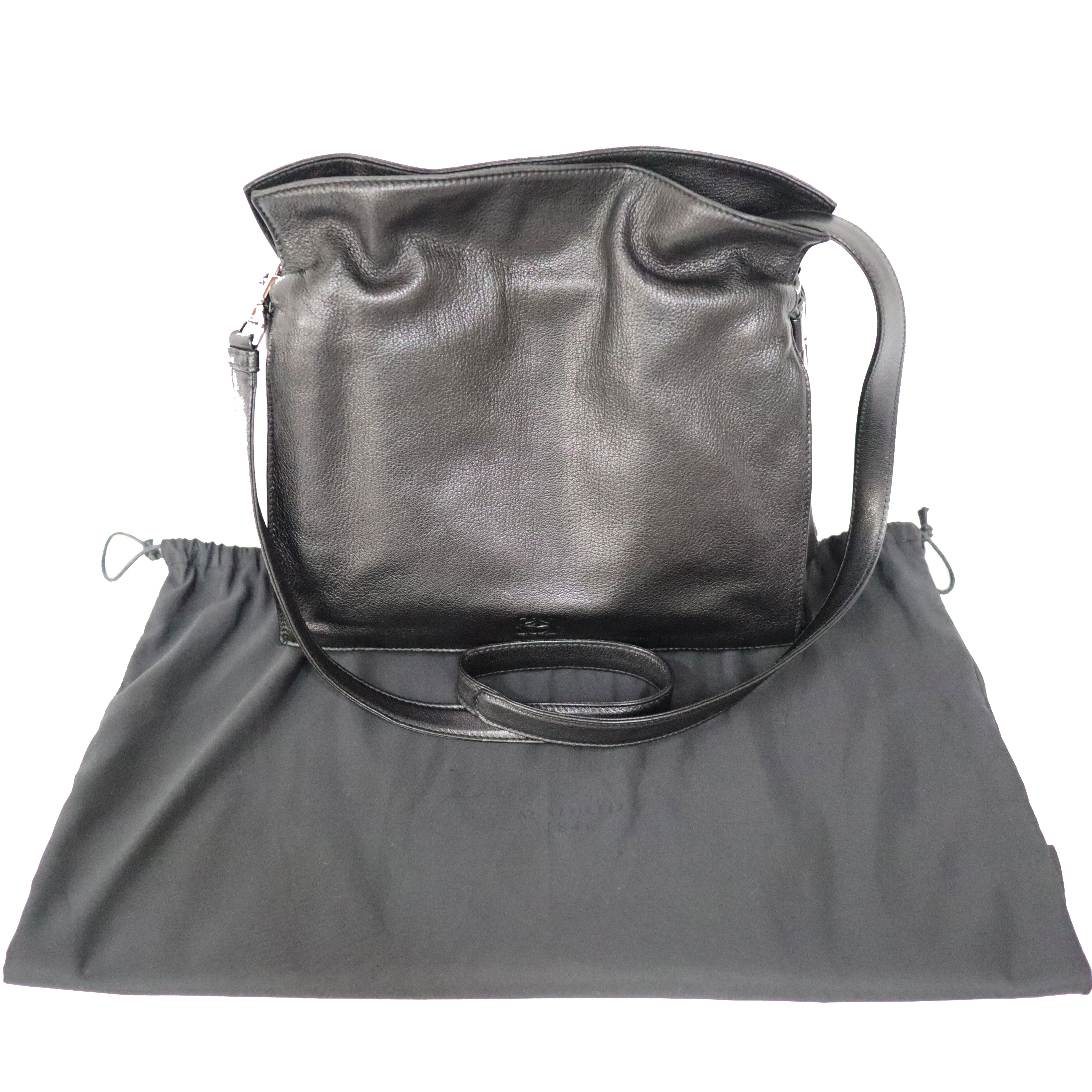 ロエベ 黒バッグに スパンコール 花柄 デコルテ 関送無 LOEWE JAPAN / ロエベ ジャパン on X: 