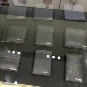 プラダ 財布 カードケース アウトレット
