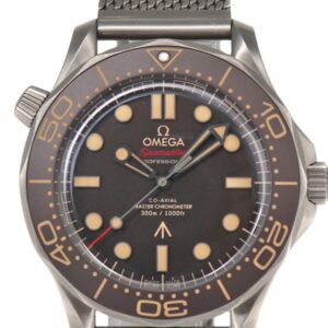 【在庫あり】オメガの伝統とモダンな魅力が光る一本「210.90.42.20.01.001 シーマスター300」魅力を解説!【大垣】